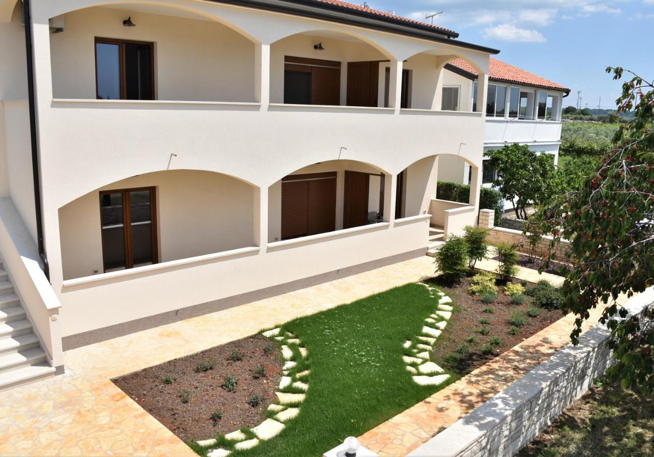 Apartmani Diana Novigrad  Zewnętrze zdjęcie