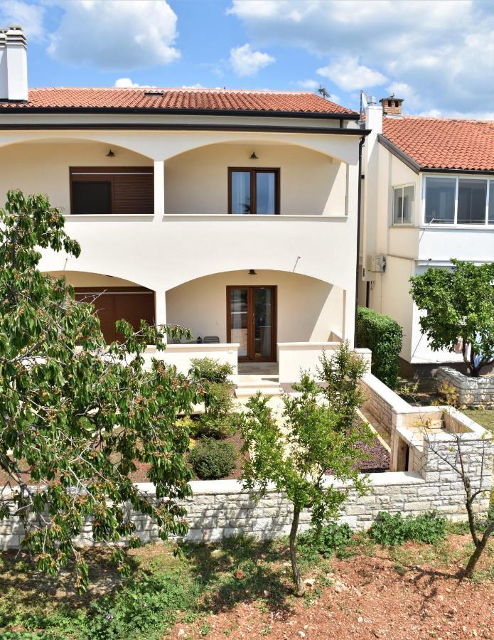 Apartmani Diana Novigrad  Zewnętrze zdjęcie