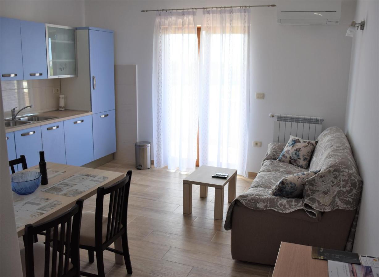 Apartmani Diana Novigrad  Zewnętrze zdjęcie